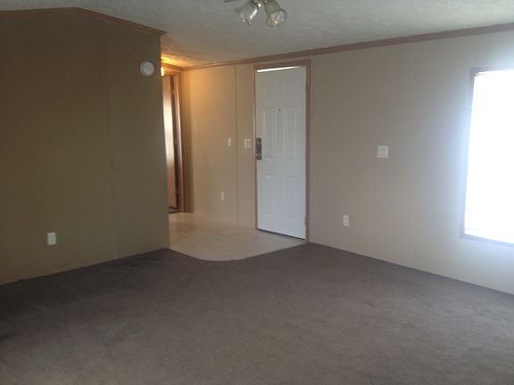 3rd image of 10037 Melvin Dr
