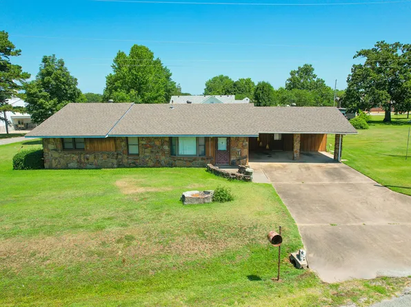 615 W Lindly St, Jay, OK 74346