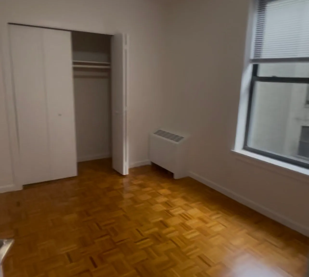 2 bed, $2,400 — Photo 4
