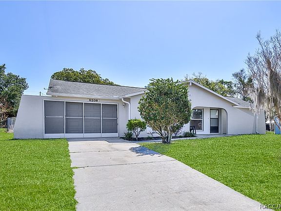 5th image of 6208 Layton Ave