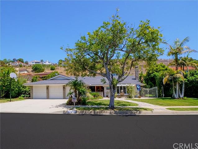 1st image of 3415 Coolheights Dr