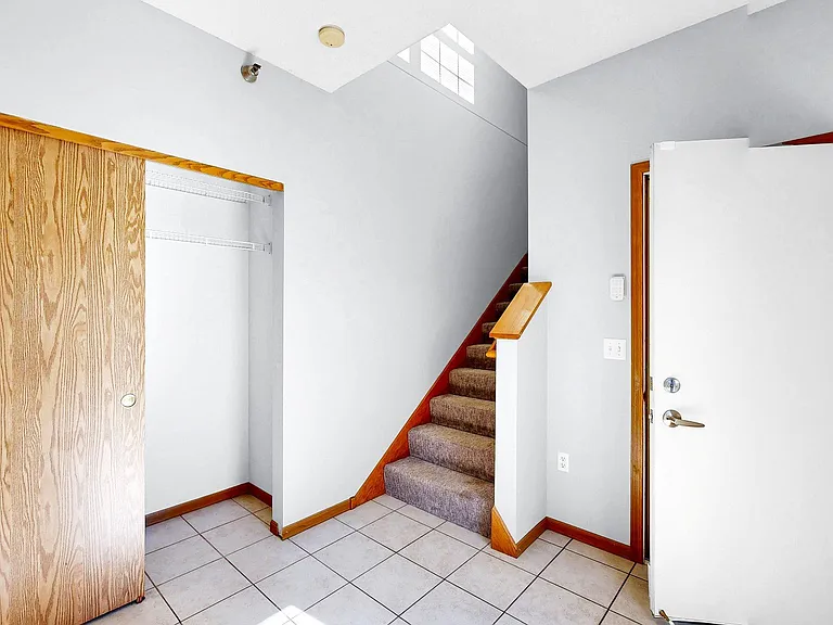 Cedar Pointe Townhomes — Photo 66