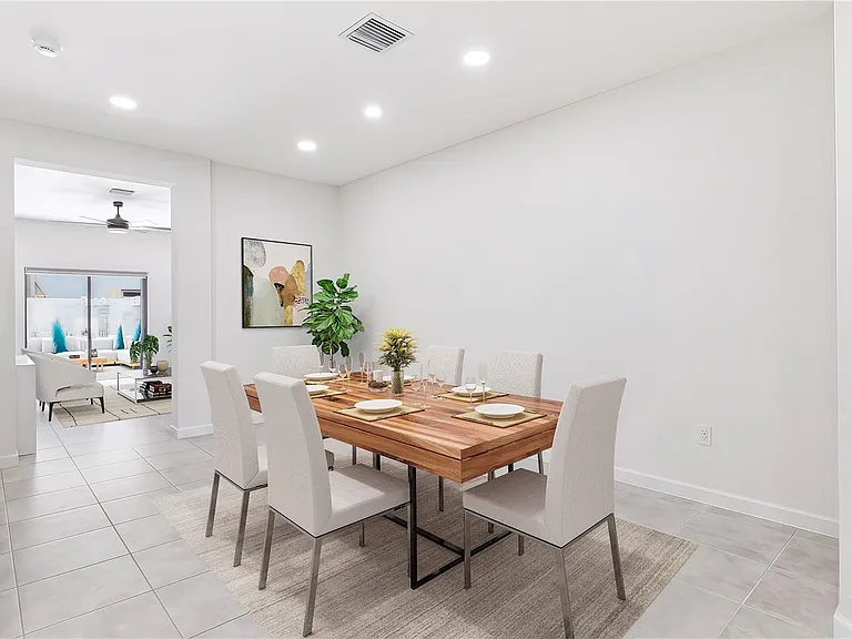 10245 W 32nd Way — Photo 4