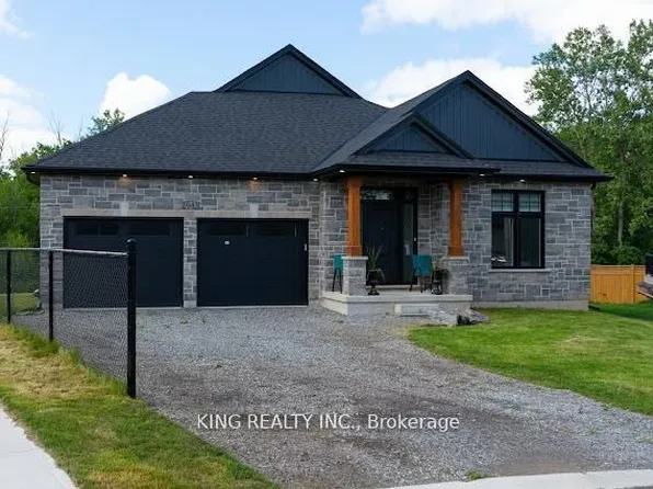 1043 Kettle Ct, Fort Erie, ON L2A 0E7