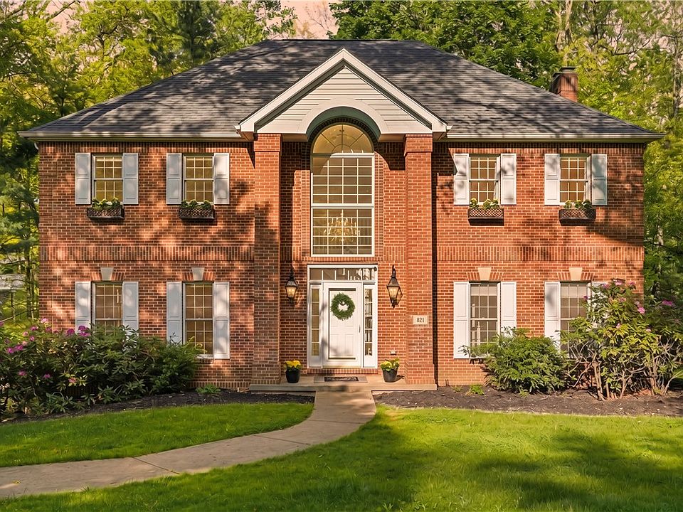 1st image of 821 Arbordale Ln