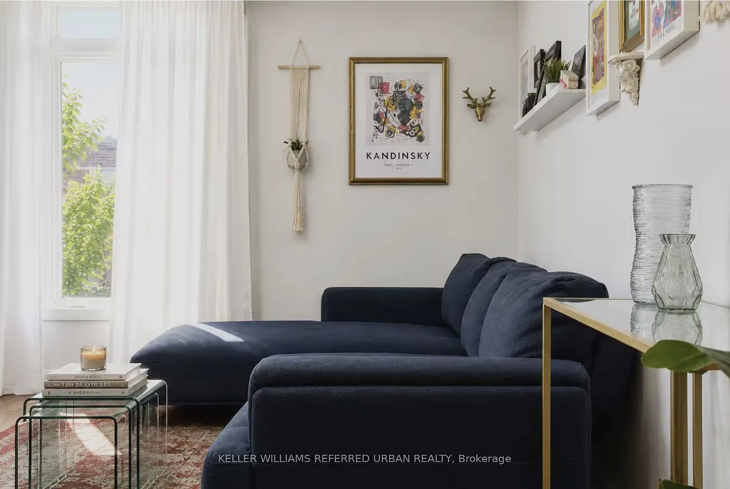 2 bed, $4,000 — Photo 2