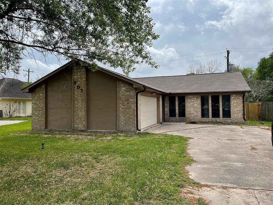 1st image of 507 Highland Woods Dr
