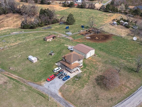 5th image of 1925 Forbes Mill Rd