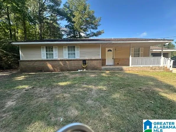10771 Diamond Dr, Cottondale, AL 35453