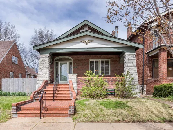 4941 Finkman St, Saint Louis, MO 63109