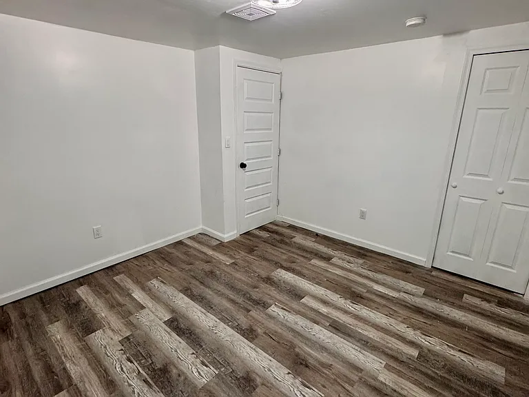 110 Main St #2 — Photo 9
