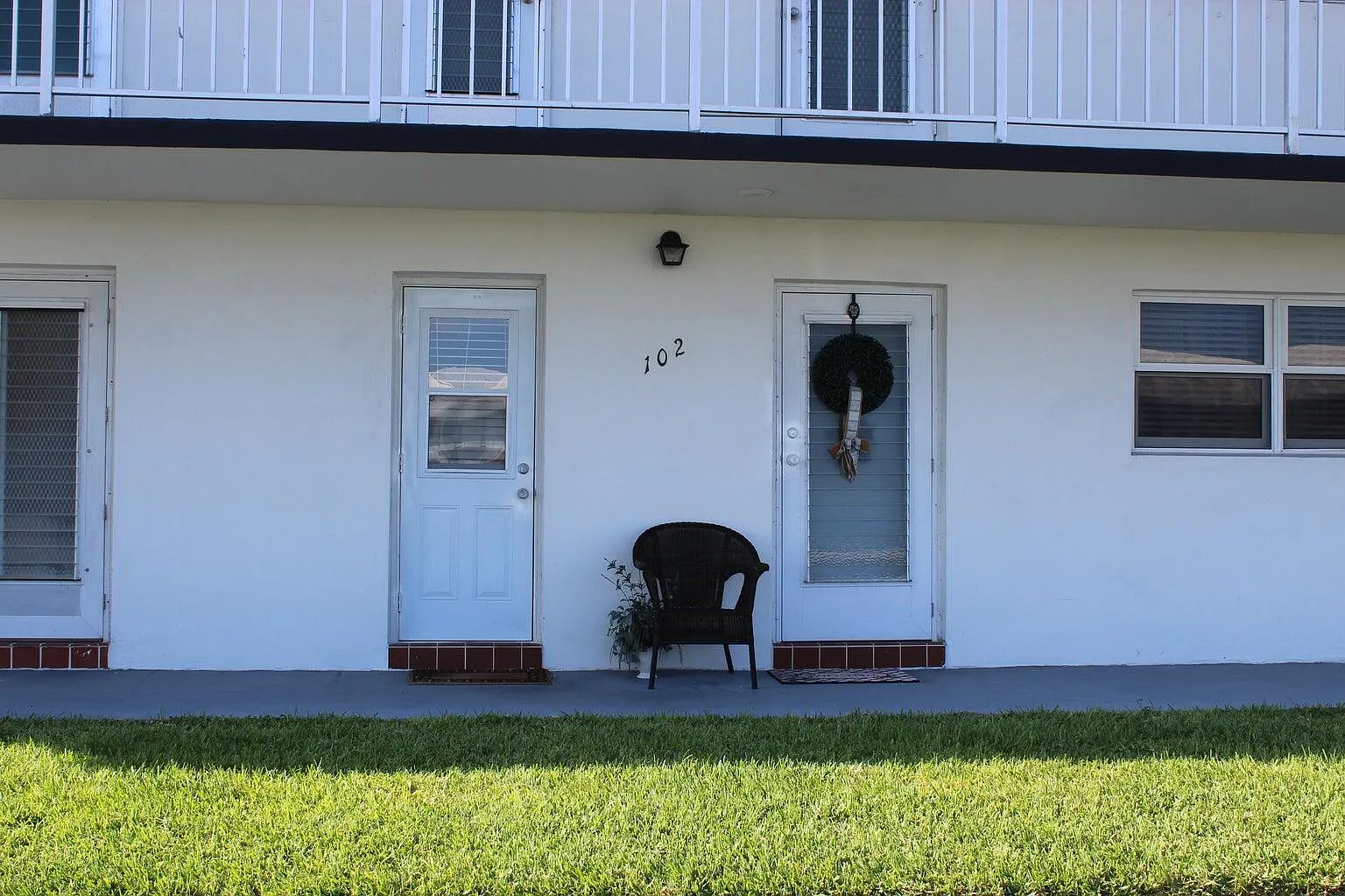 2 bed, 1.0 bath, 729 sqft, $1,800 — Photo 1