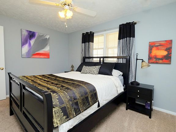 3rd image of 1750 Country Club Dr Unit 207