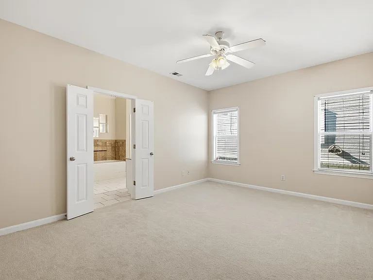 1277 Island Pl E — Photo 14