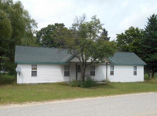 10609 S Hulbert Rd, HULBERT, MI 49748