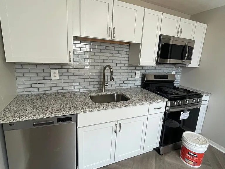 742 N. Negley Ave — Photo 7