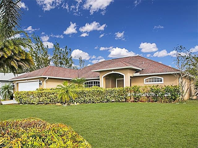 1st image of 3017 SW 11th Pl