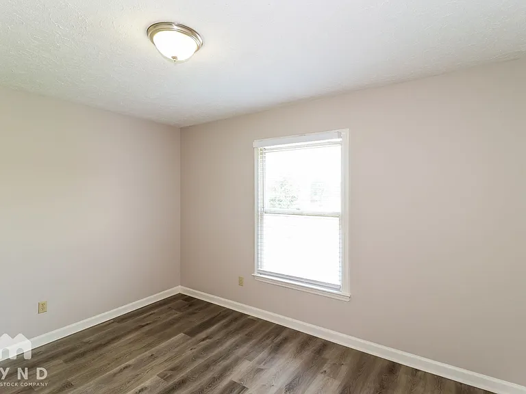 8994 Fletcher Park Cir N — Photo 11