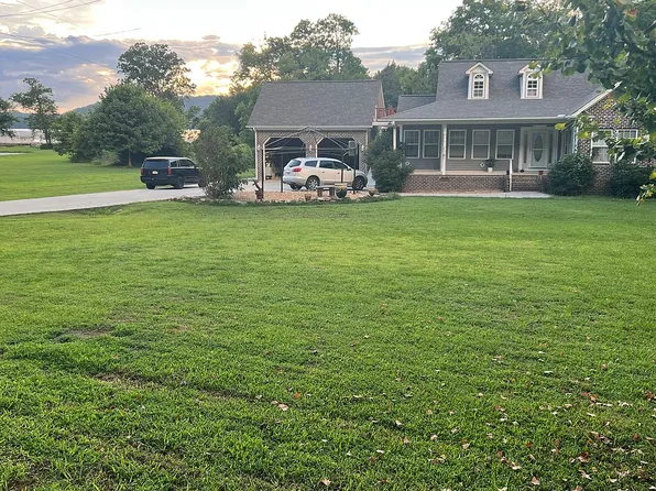 314 Star Point Rd, Guntersville, AL 35976