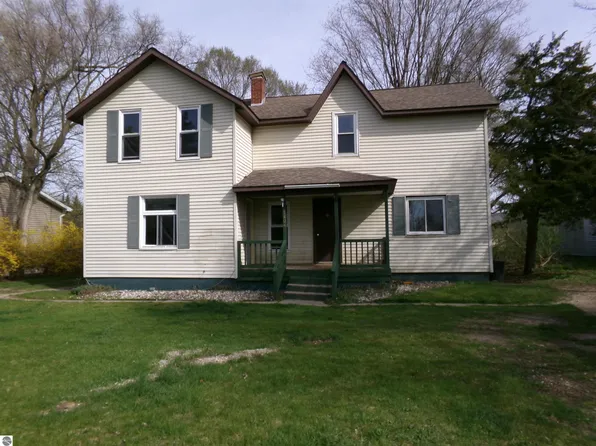 1404 W Lyons St, Mount Pleasant, MI 48858