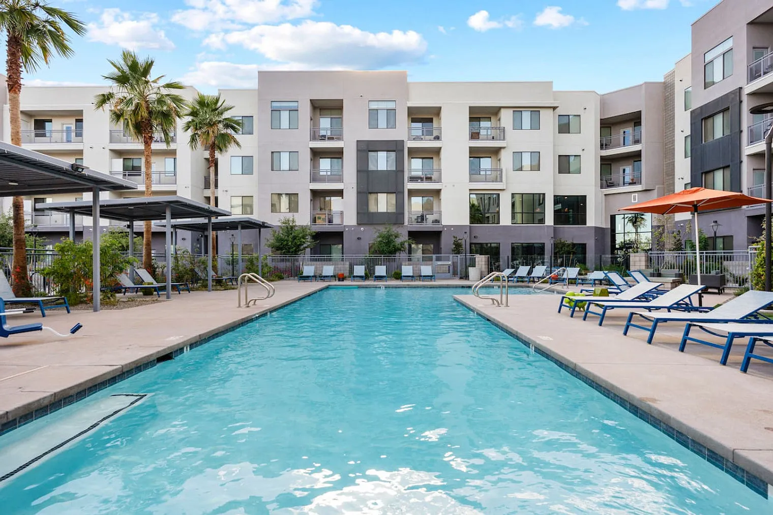 2 bed, 2.0 bath, $4,005 — Photo 2