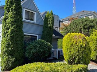 457 Garfield St #B, Seattle, WA 98109