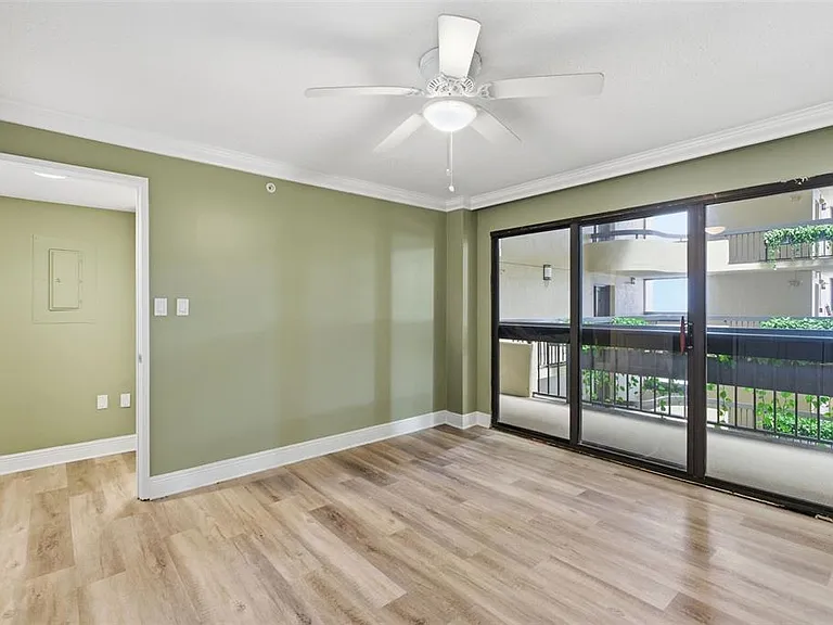 2413 Bayshore Blvd #1004 — Photo 40