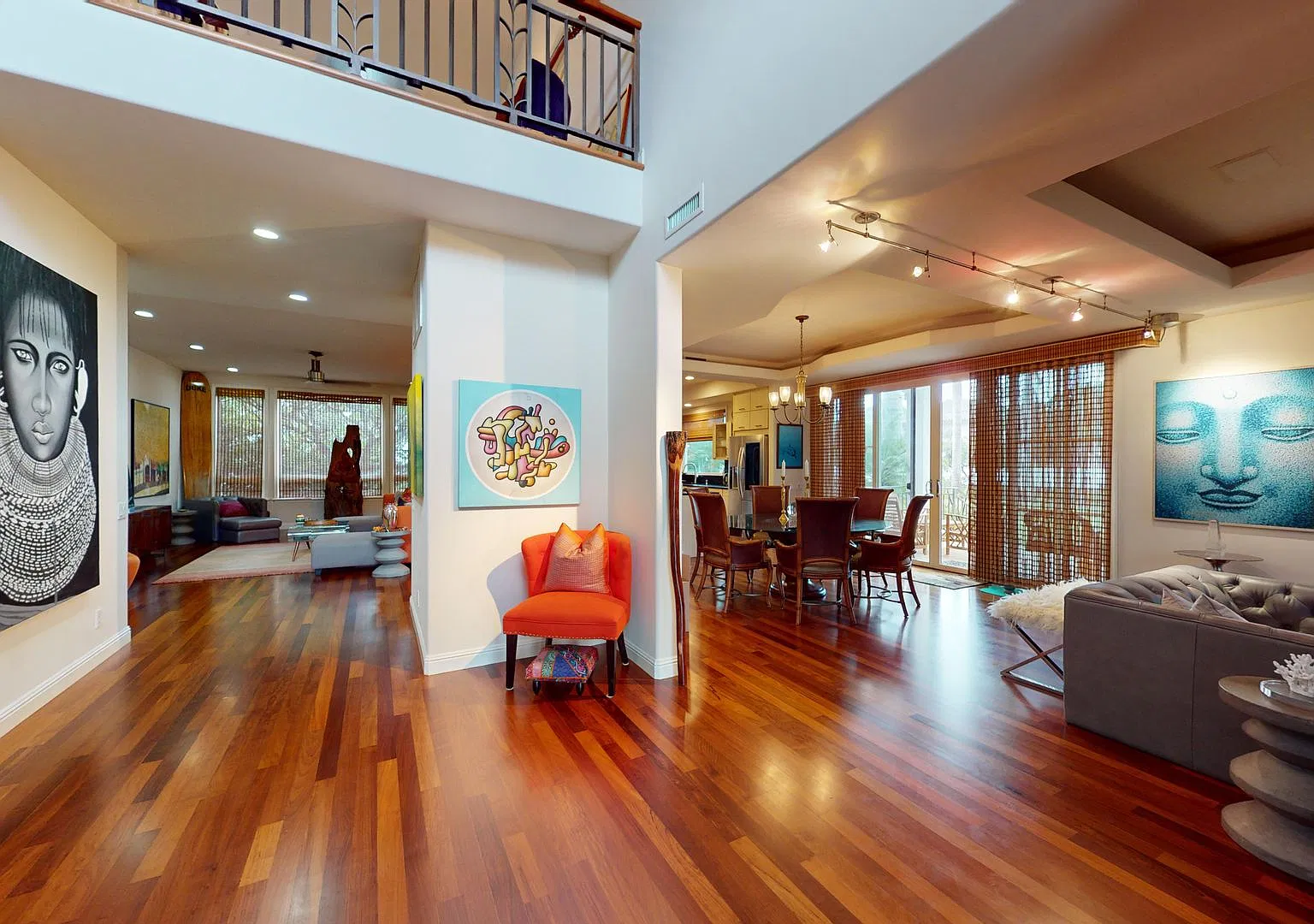 Beautiful Kahala Home on a Private Estate — Photo 1