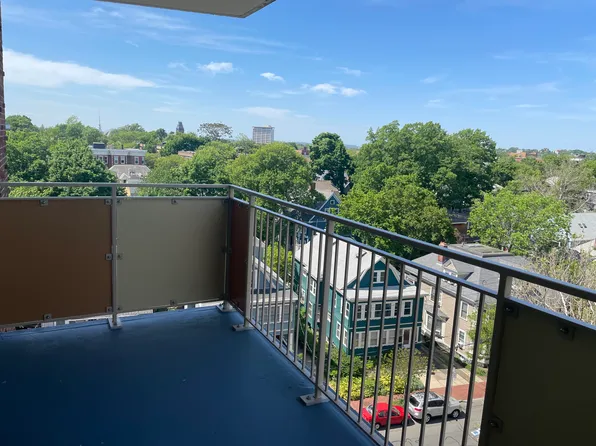 293 Harvard St S #6, Cambridge, MA 02139