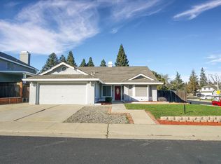 1527 Deerfield Cir, Roseville, CA 95747