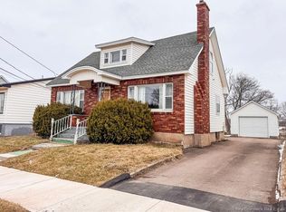 13 Stafford St, Moncton, NB E1C4R3