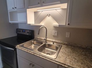 Remodeled Studio Apartment, Osage Beach, MO 65065