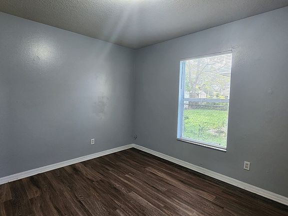 3rd image of 4378 9th Ave S