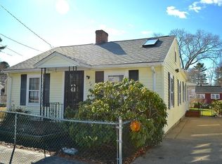 39 Shore Ave, Wareham, MA 02571