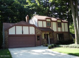 8659 Ridgecrest Ct SW, Byron Center, MI 49315