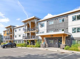 4810 Cedar Ridge Pl #308, Nanaimo, BC V9T 0M7