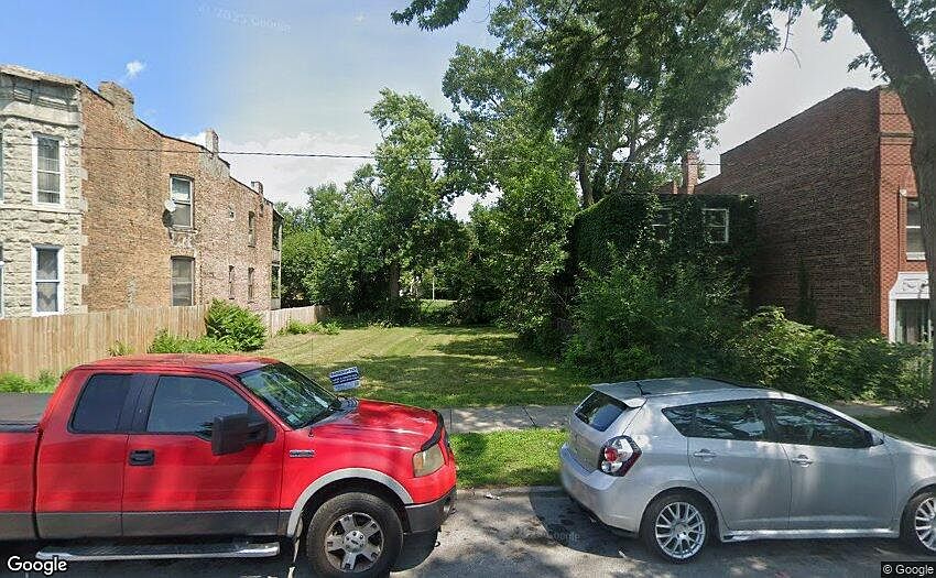 1st image of 6623 S May St