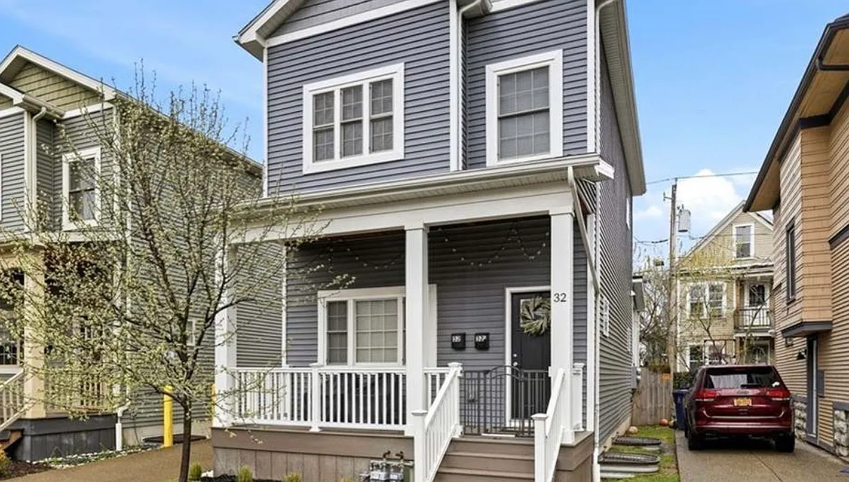 32 Horton Pl — Photo 1