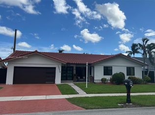 13570 SW 40th Ln, Miami, FL 33175