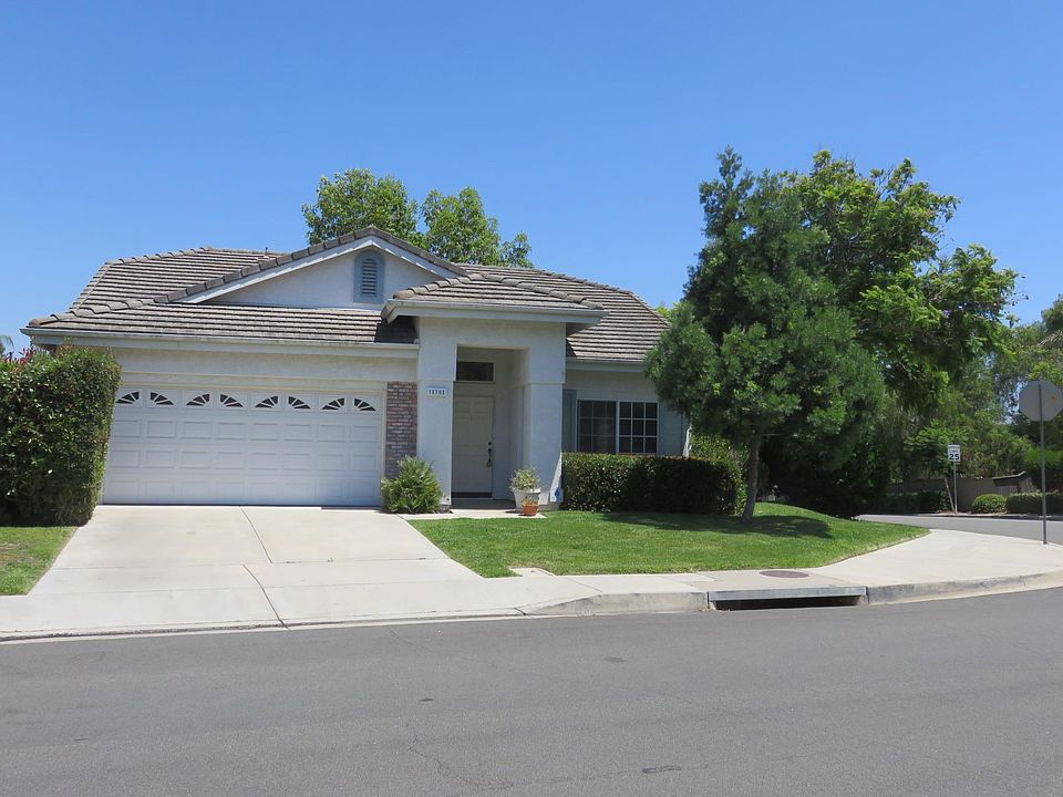 1st image of 13705 Lindamere Ln