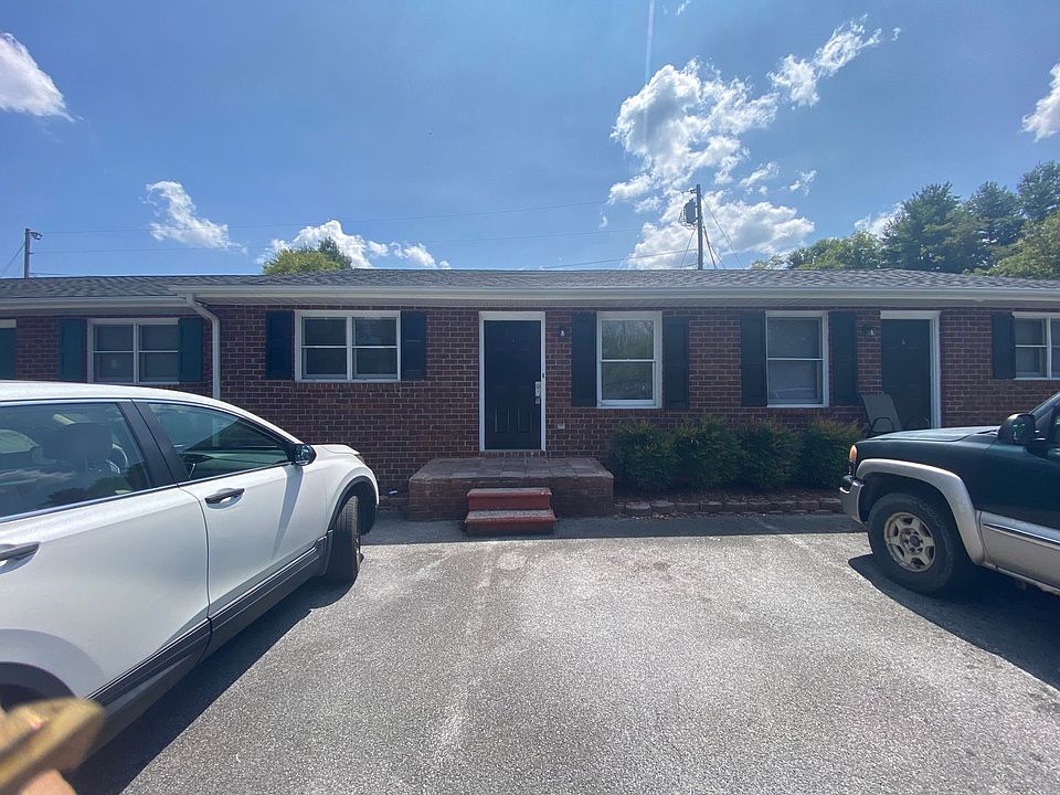 1st image of 1408 Colony Park Dr #3