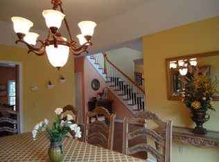 705 Parkview Rd, Moscow, PA 18444