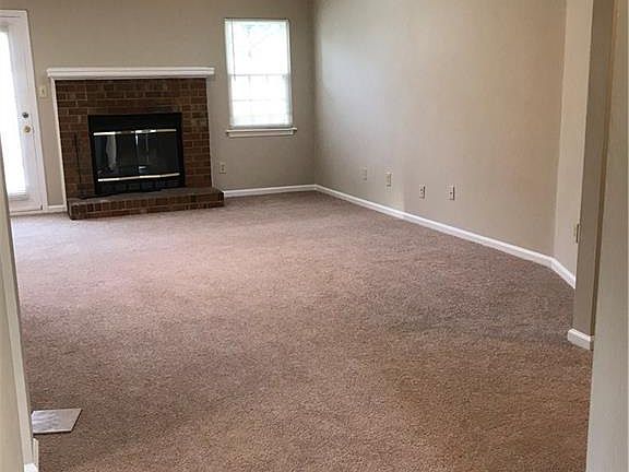 3rd image of 2000 Tuckahoe Ct