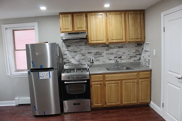 Rented by Bedford Brownstone Realty | media 7