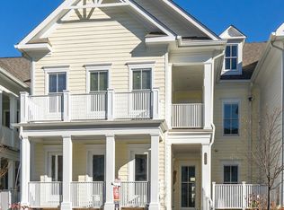 9523 Ament St, Silver Spring, MD 20910