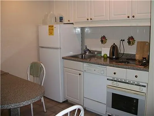 Rented by Empire State Properties | media 7