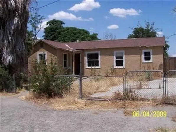 816 Brokaw Ave, Corcoran, CA 93212