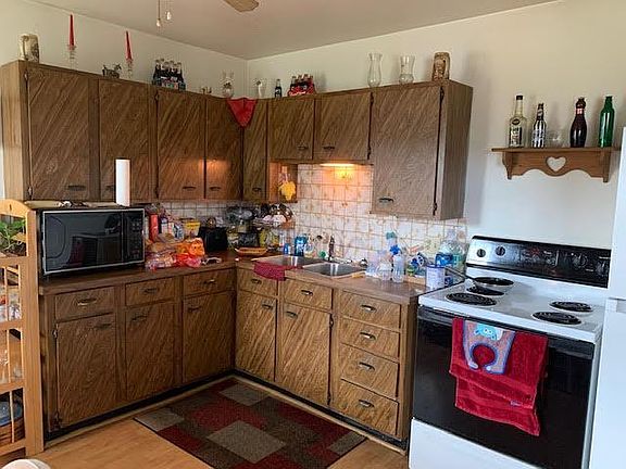 5th image of 572 Seneca Dr