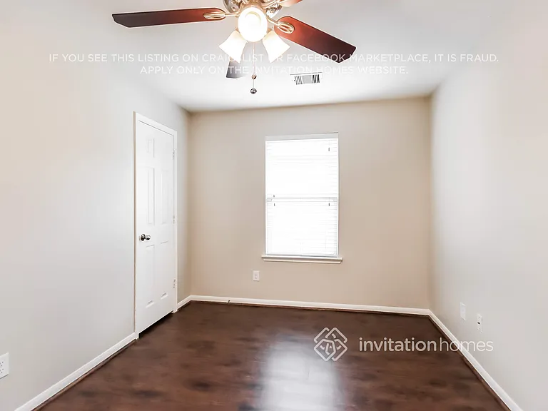 18702 Walden Glen Cir — Photo 12