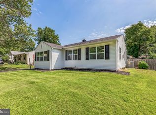 707 Moores Ln, New Castle, DE 19720